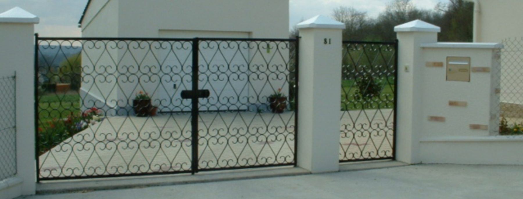 Cloture portail